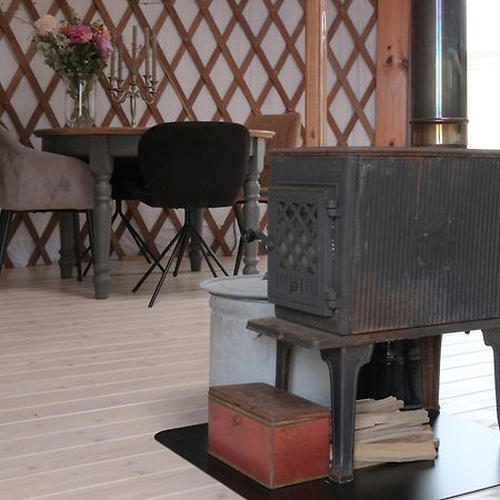 Veenwoudsterwal Yurt Klyndobbe B&B 외부 사진